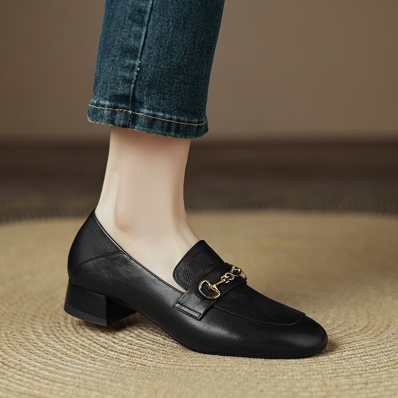 Damenhalbschuhe aus echtem Leder