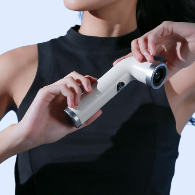 Fashion bladeless fan