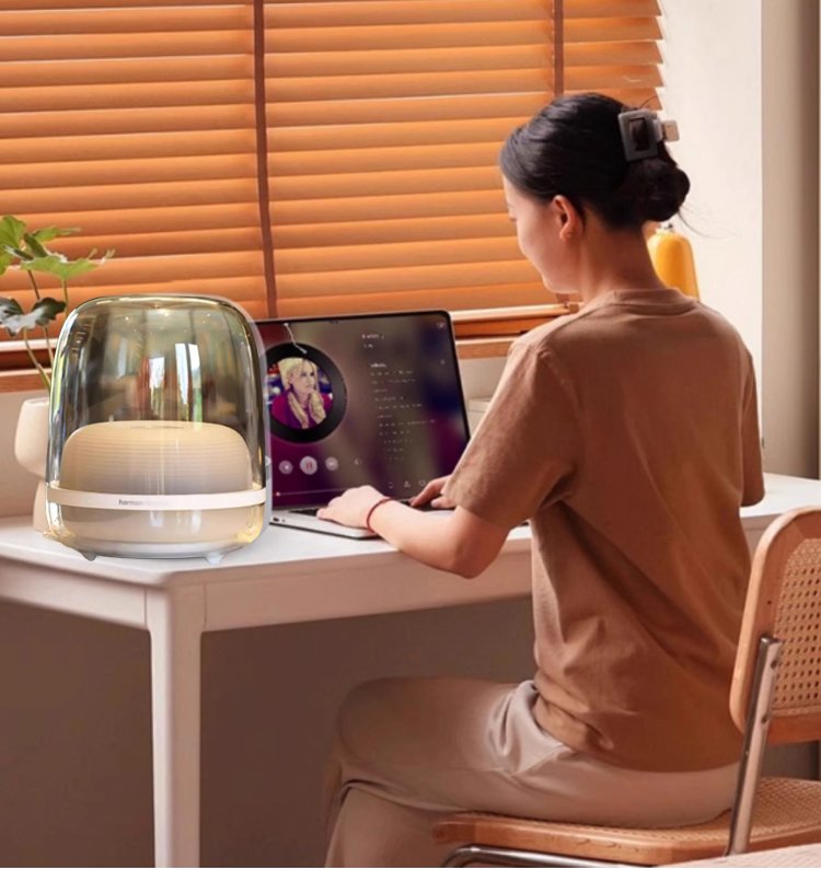 長時間バッテリー搭載Bluetoothスピーカー