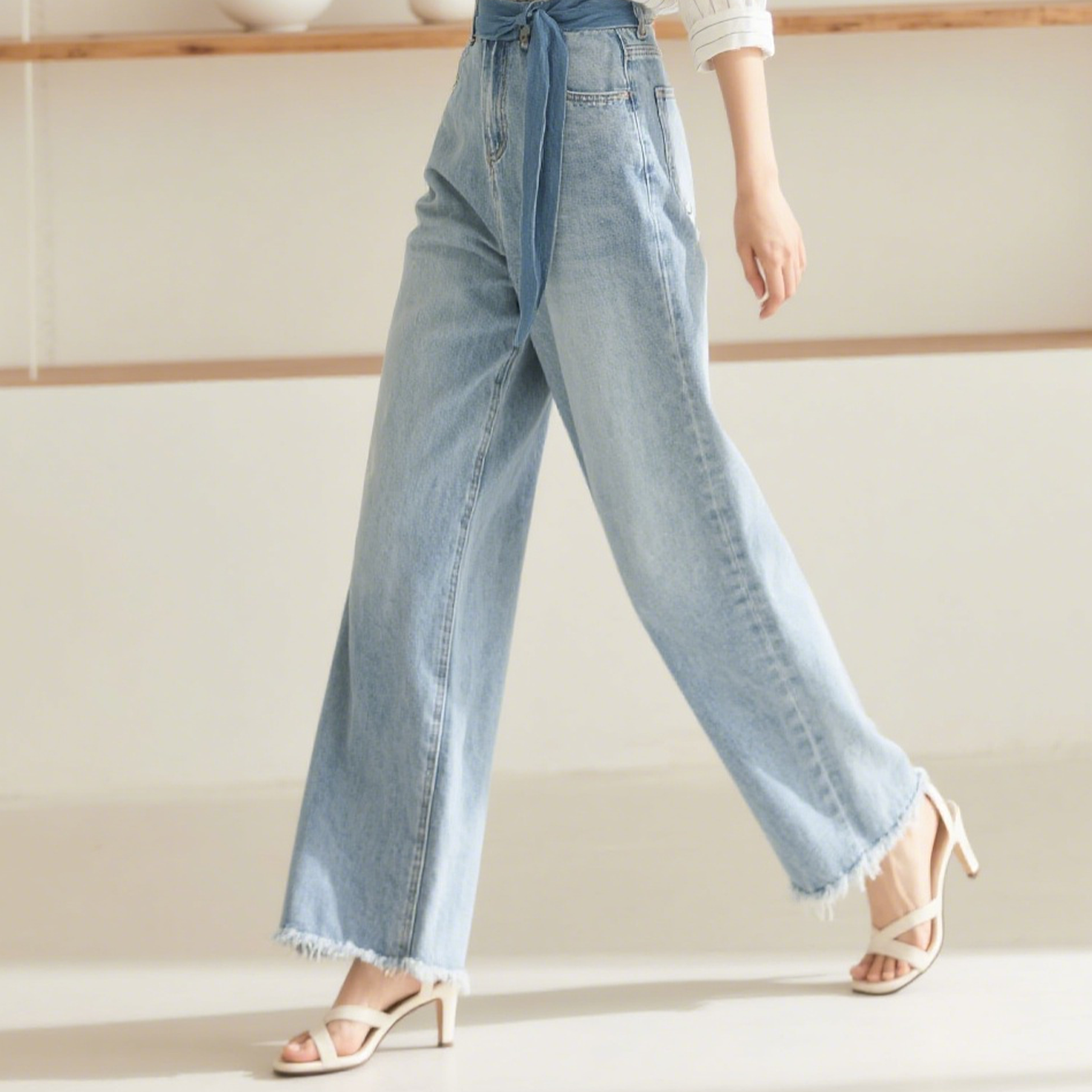 ストレッチスリムクロップワイドレッグフレアジーン