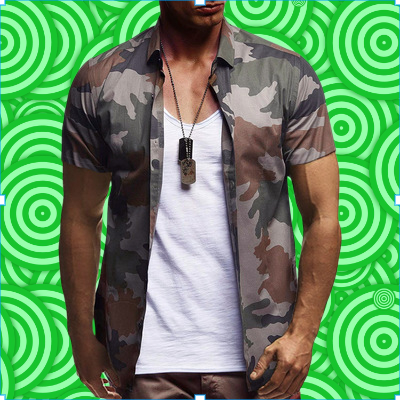 迷彩柄半袖シャツ