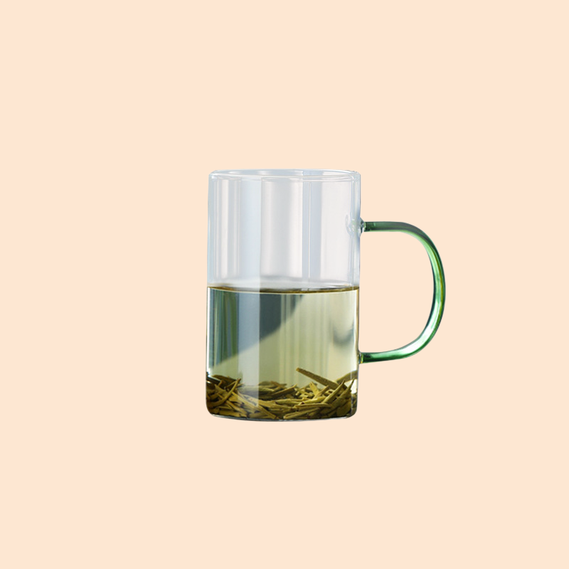 손잡이가 달린 내열 티컵