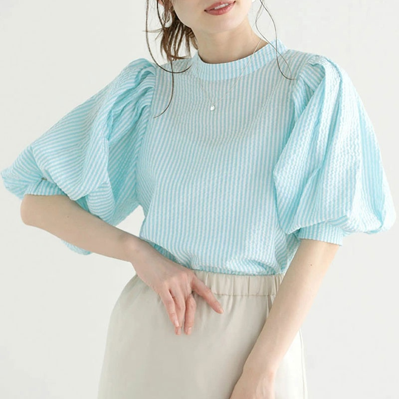 프렌치 칼라 퍼프 반소매