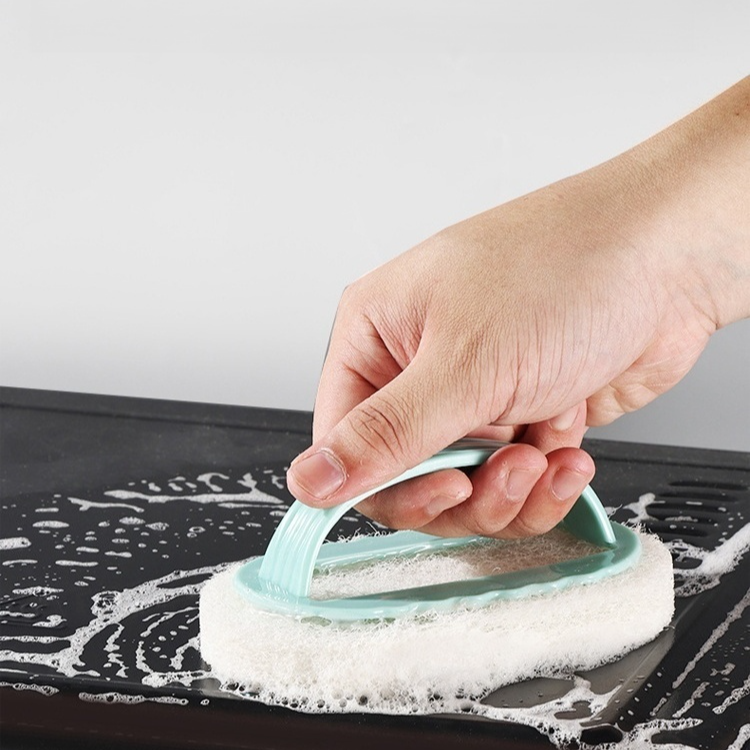 Houbičkový kartáč s rukojetí