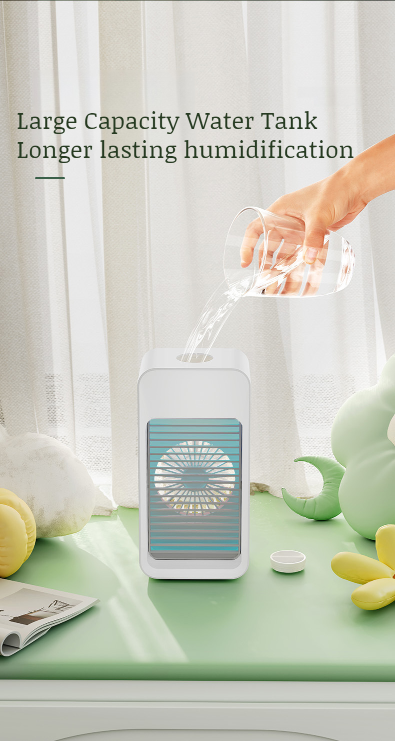 Efficient spray cold fan for small rooms