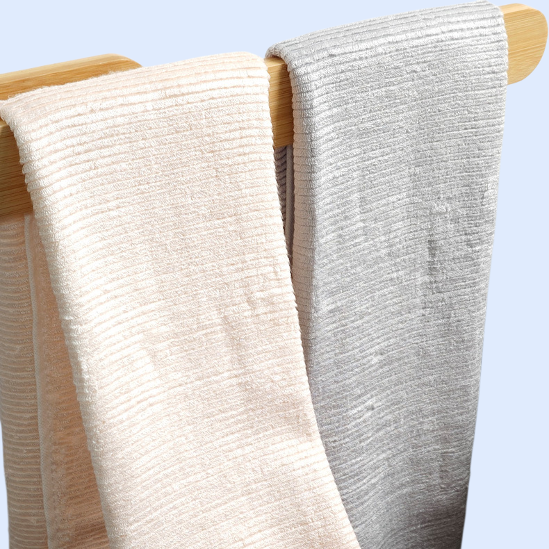 Bathroom storage rack punch-free bamboo towel rack