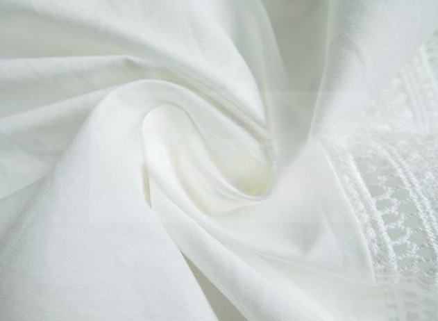 프렌치 홀로우 레이스 스커트