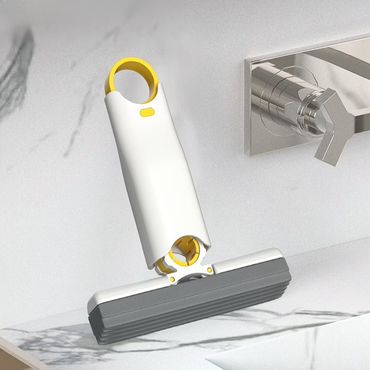 Mini ménage petite vadrouille