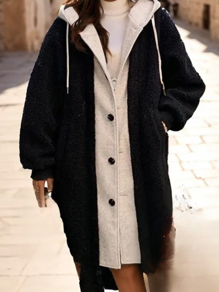 Manteau en laine à capuche