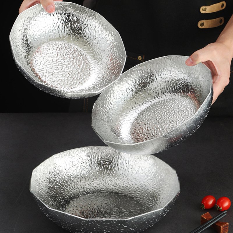 Daran befestigt ist kein edelstahl