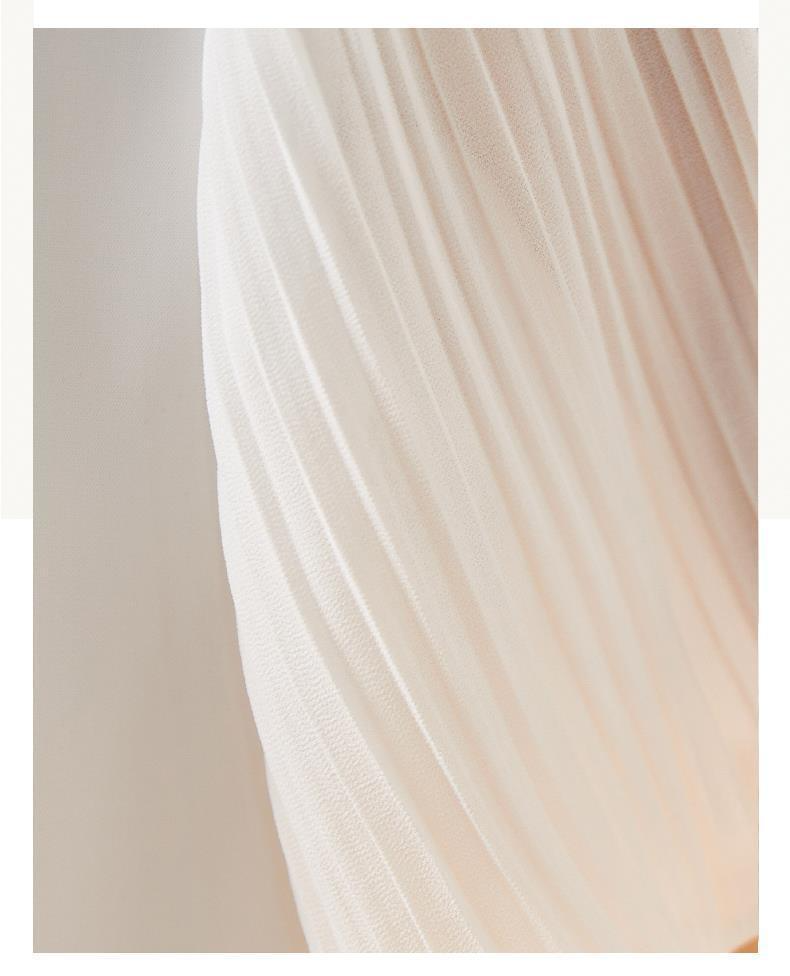 배 가리는 반팔 블라우스 정면 이미지