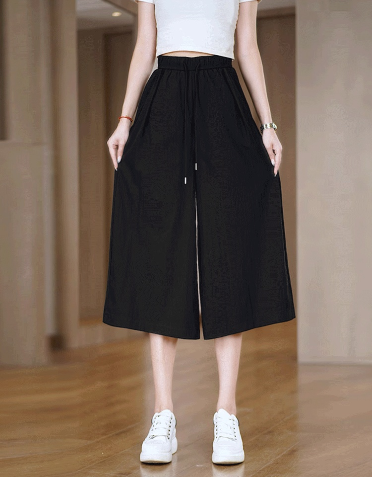 カジュアルなアイスシルク八分丈パンツ