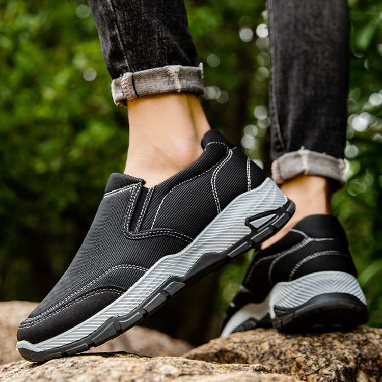 ربيع أحذية عادية