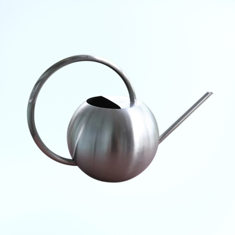 携帯用ステンレス製じょうろ