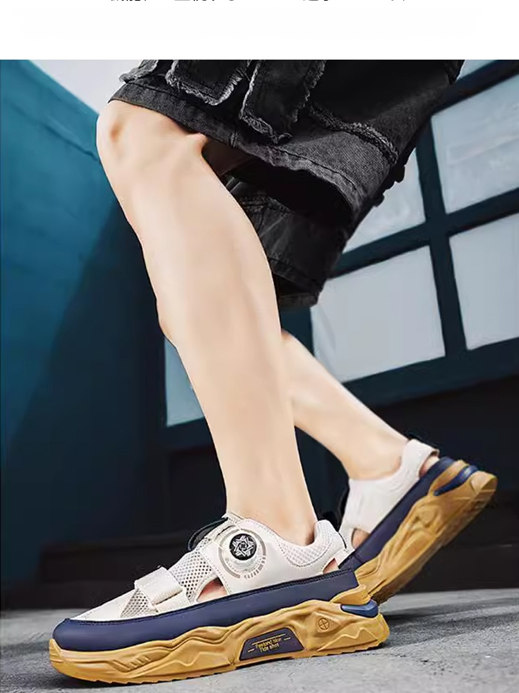 メッシュスニーカー