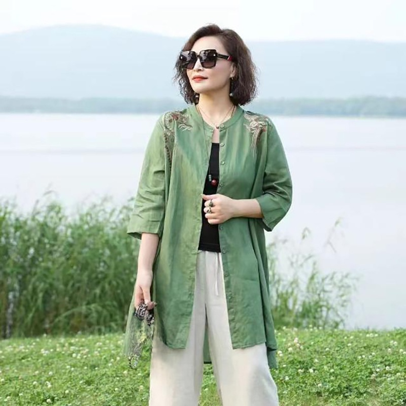 レディースミディアムロング刺繍半袖シャツ