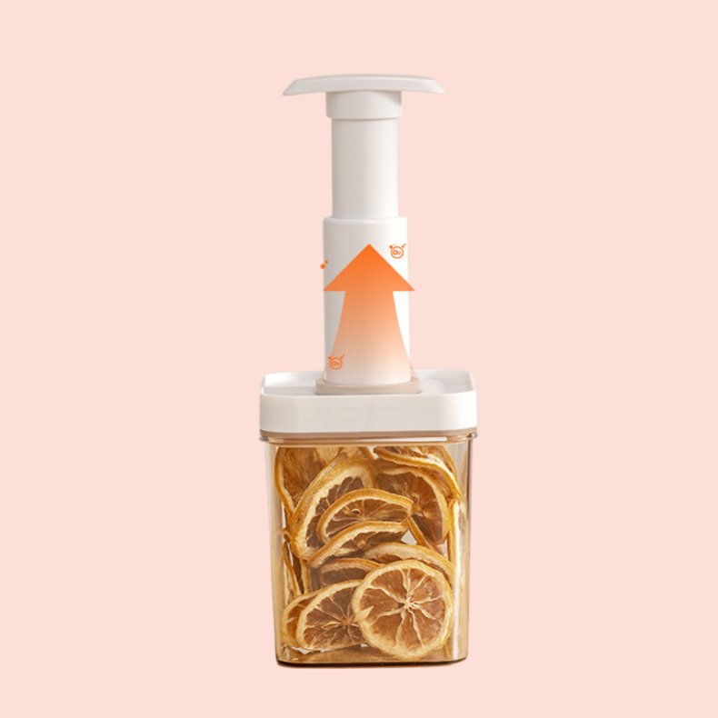 Household vacuum storage tank