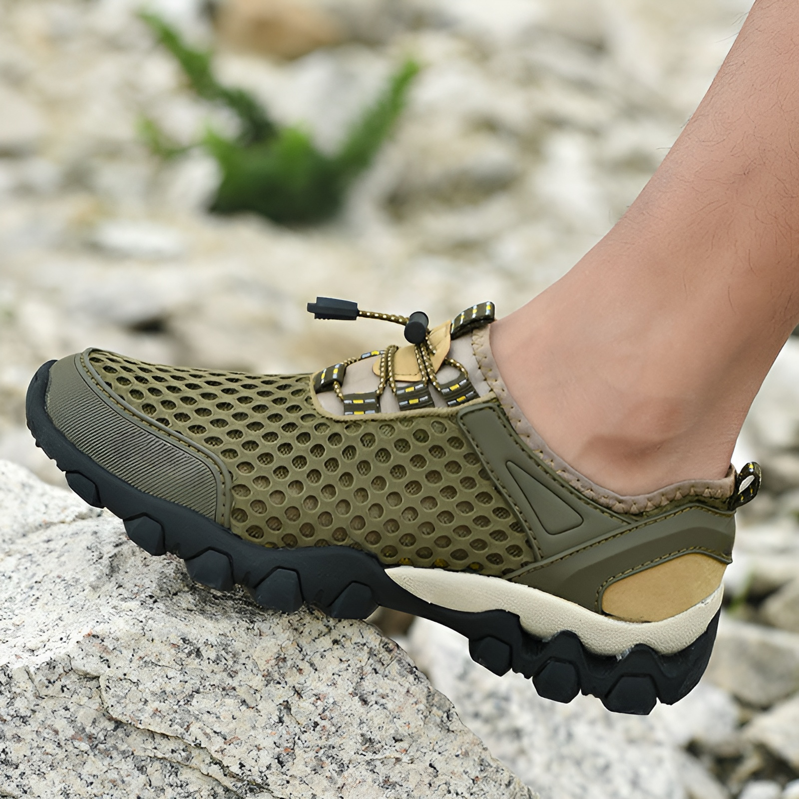 速乾性素材を使用したマリンシューズの詳細