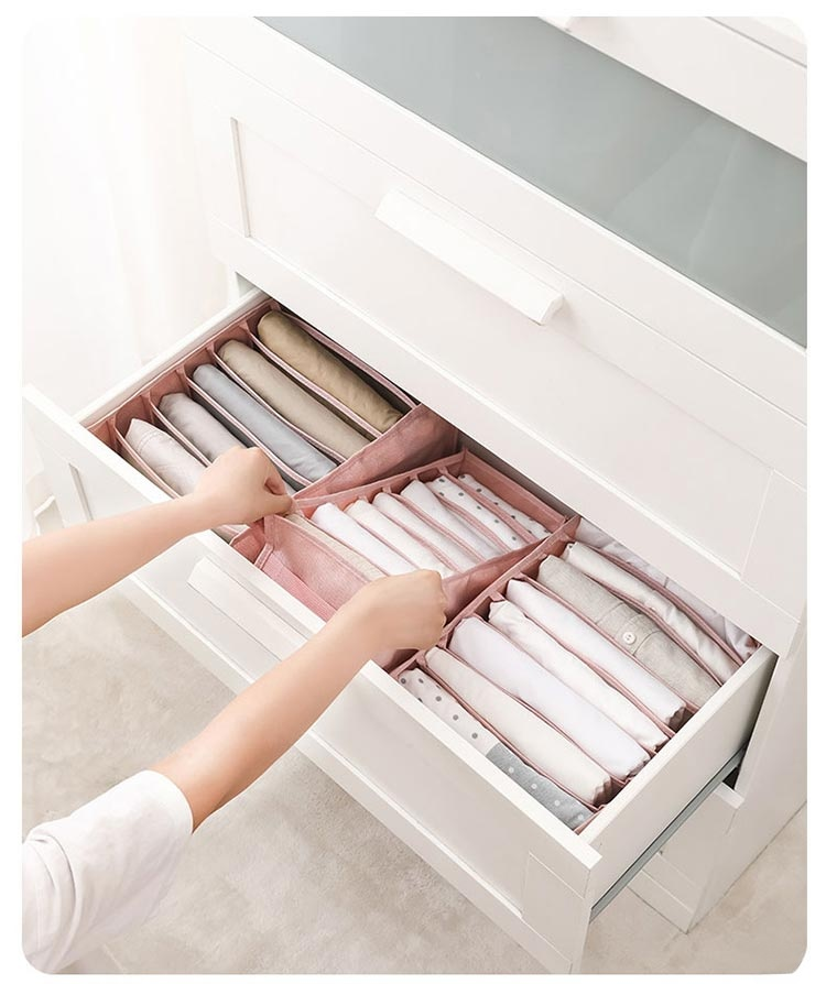 耐久性のある素材の収納ケース