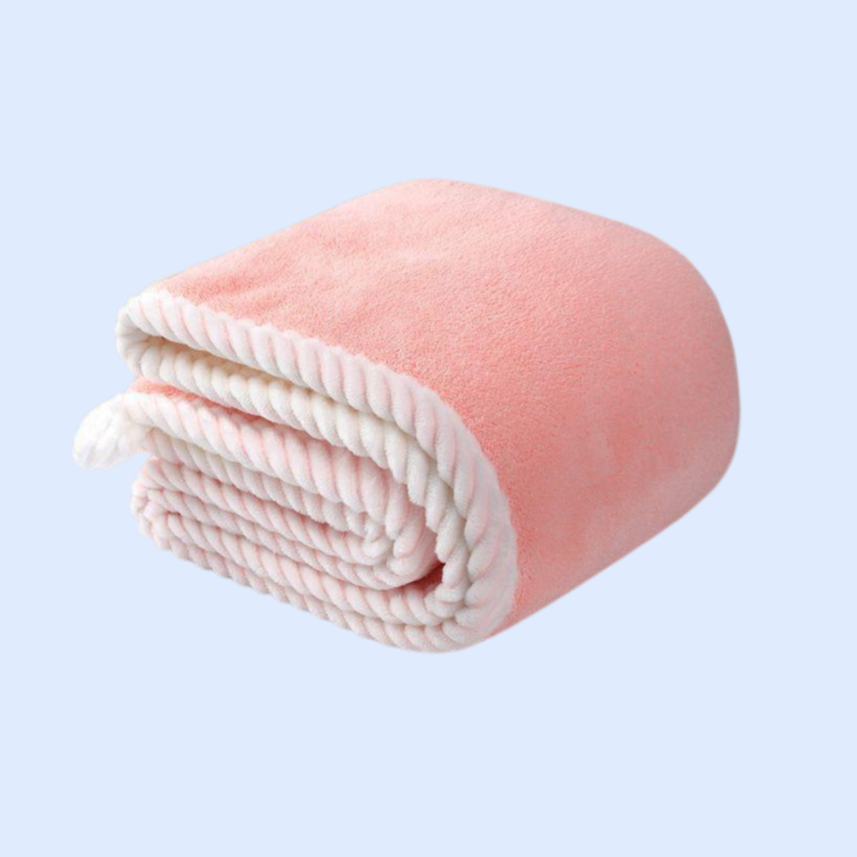 Quick-drying towel for washing and wiping hair