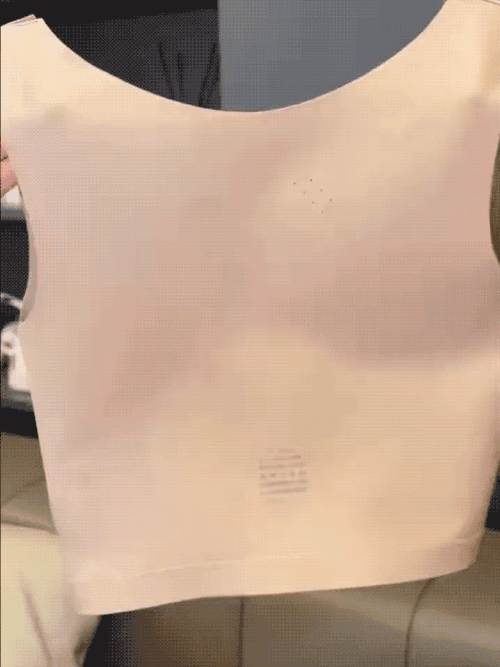 Sujetador reductor invisible para pecho grande.