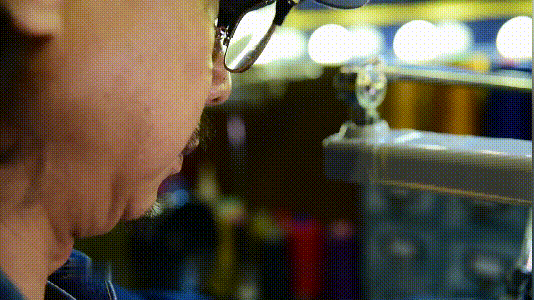 b60d0fab4de4fd761537e84f20c53135.gif