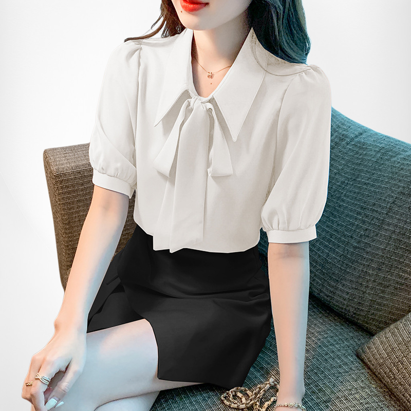 Koreanisches Oberteil mit fließendem Band für kleine Frauen