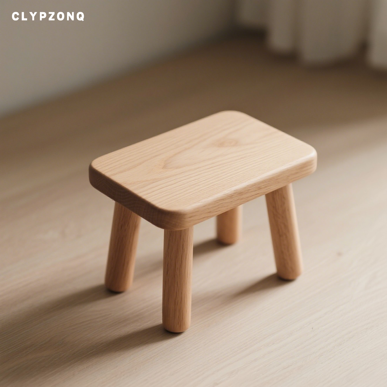 リビングで使える小さなスツール