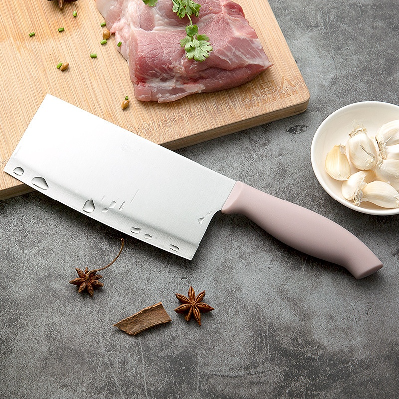 Dreiteiliges Set aus Küchenmesser, Schere und Schäler