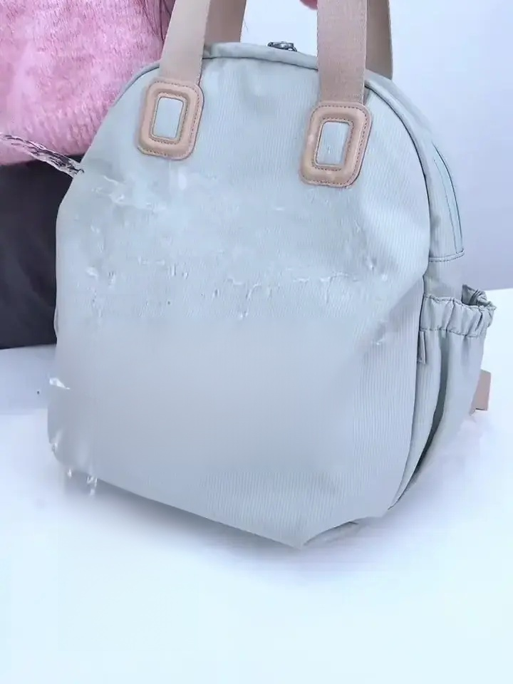 Fashionable and simple multifunctional backpack