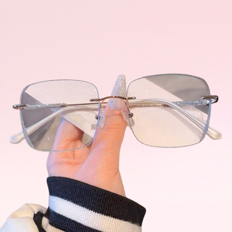 แว่นอ่านหนังสือแฟชั่นไร้กรอบสไตล์ใหม่สำหรับผู้หญิงพร้อมการป้องกันแสงสีฟ้า