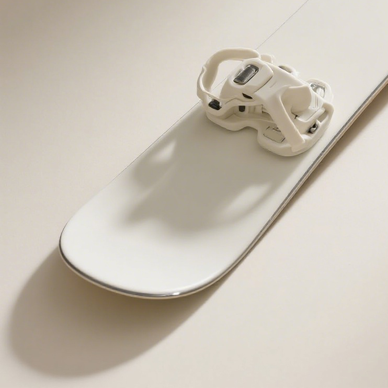 Detail konstrukce freeridového snowboardu