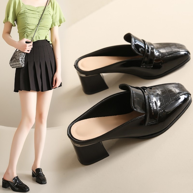 ミュールパンプス