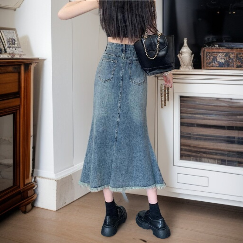 تنورة صيفية بتصميم ريترو بخصر مرتفع وطول متوسط وتنورة على شكل حرف A