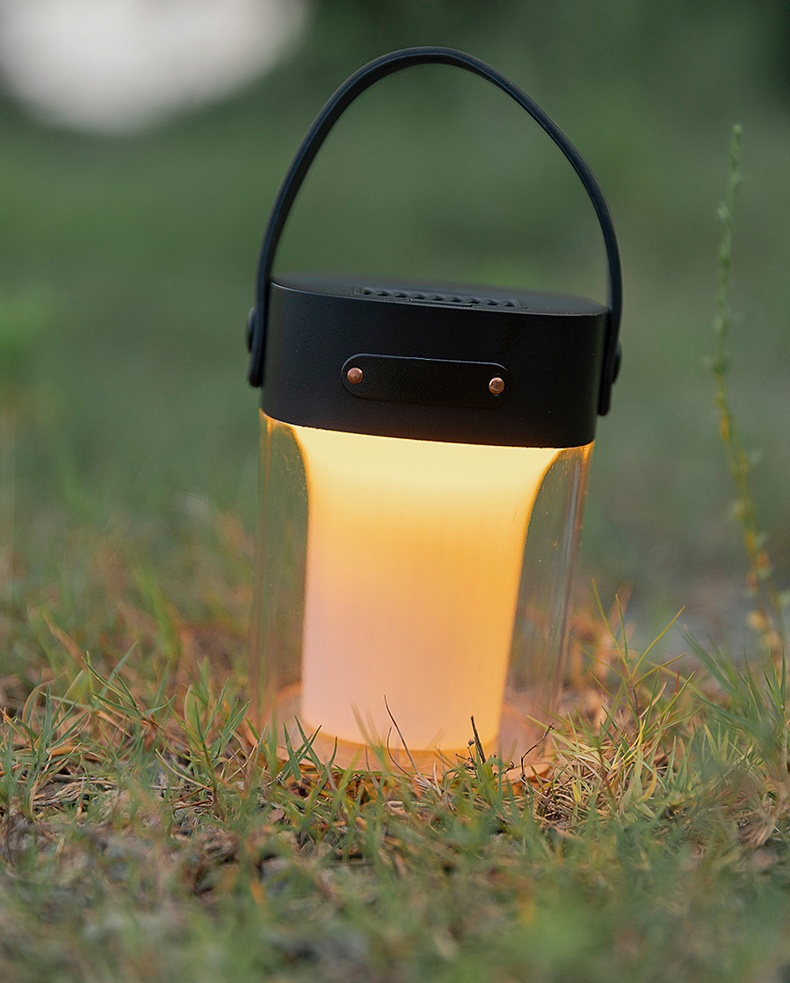 夜間照明としても使える多機能ランプ