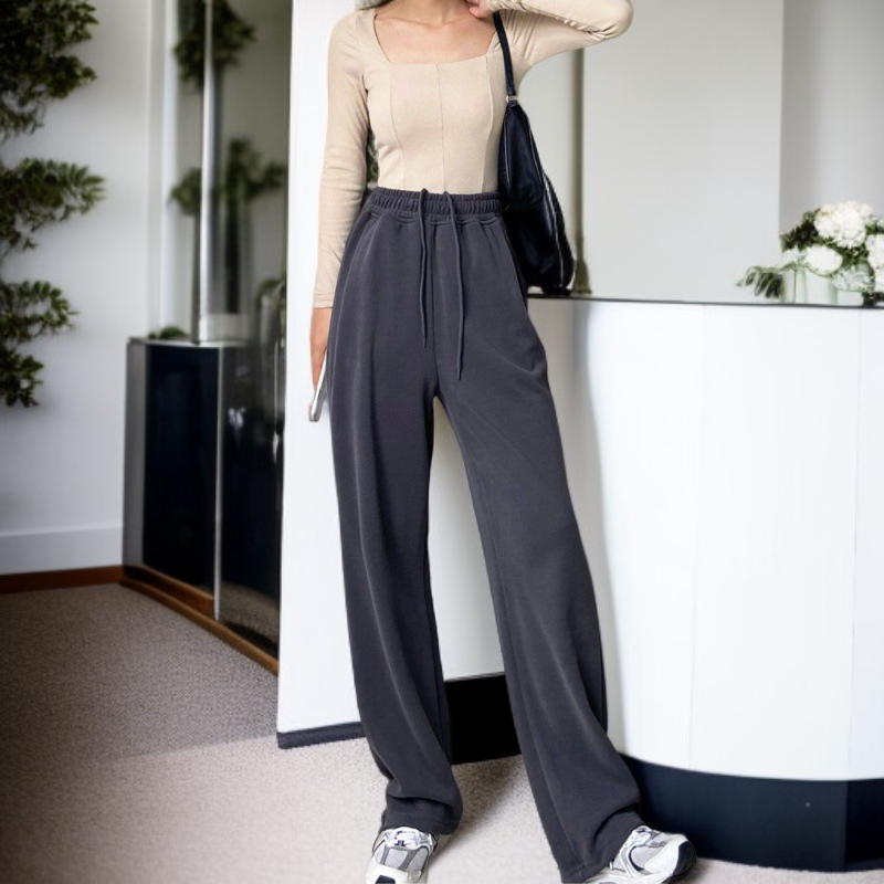 快適な眠りをサポートするスウェットパンツ