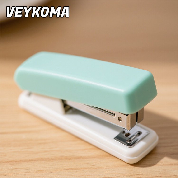 튼튼한 스테이플러 클로즈업