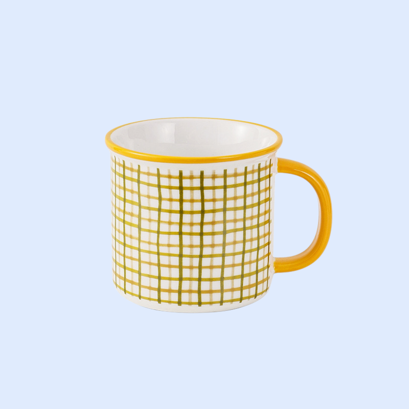 かわいい家庭用マグカップ