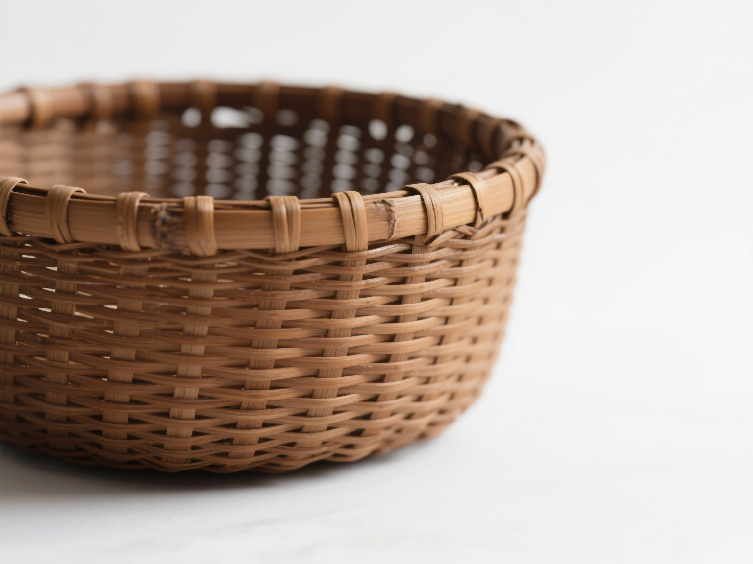 Geflochtener Obstkorb