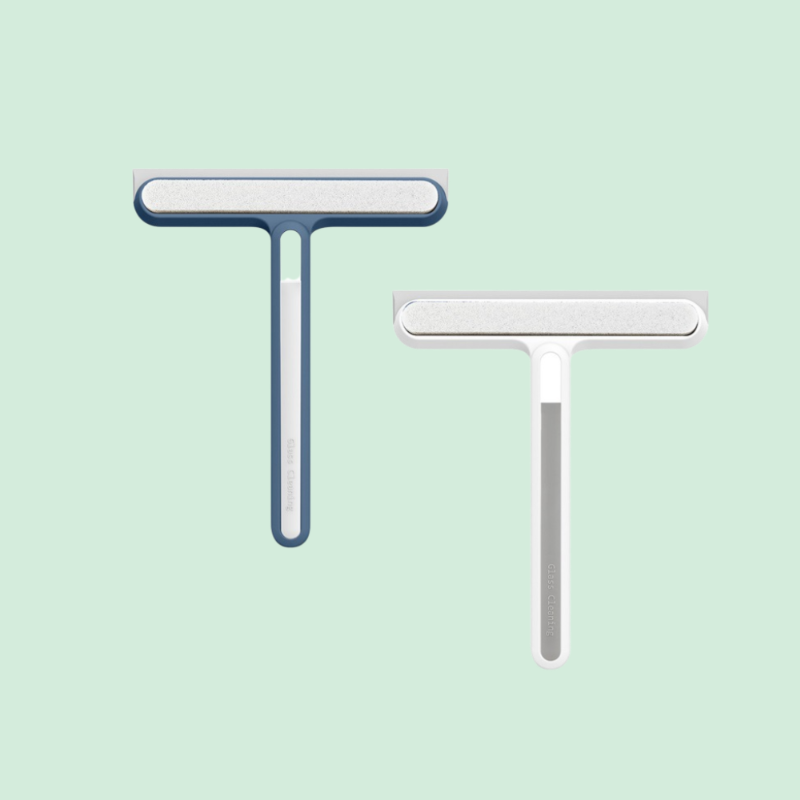 Multifunctional 4-in-1 windshield wiper