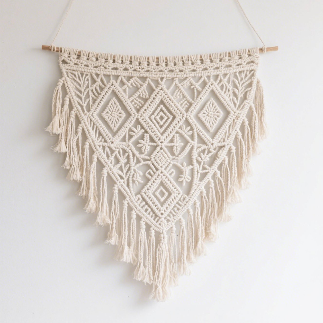 내추럴 소재의 벽걸이 태피스트리 디테일