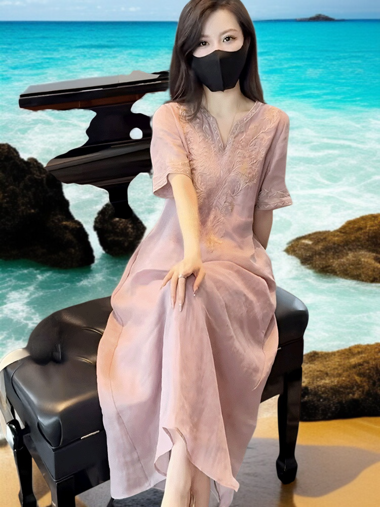 刺繍ワンピース