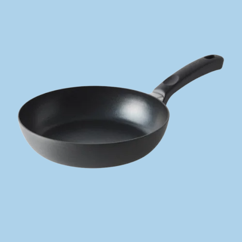 平底厚手の不粘炒め鍋
