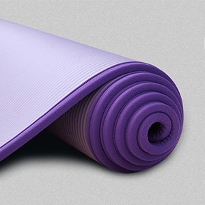 広めと厚めにしたヨガマット