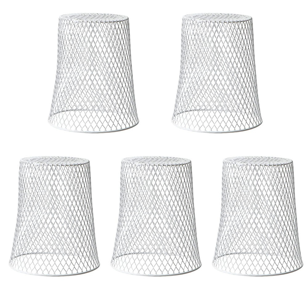 苗の成長をサポートする植物保護カバー