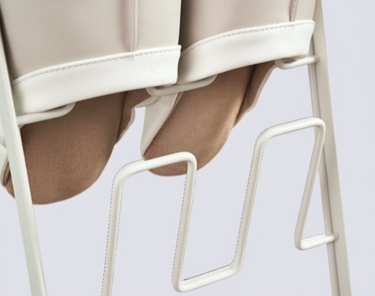 اكسسوار حمام عملي مع نعال ورف