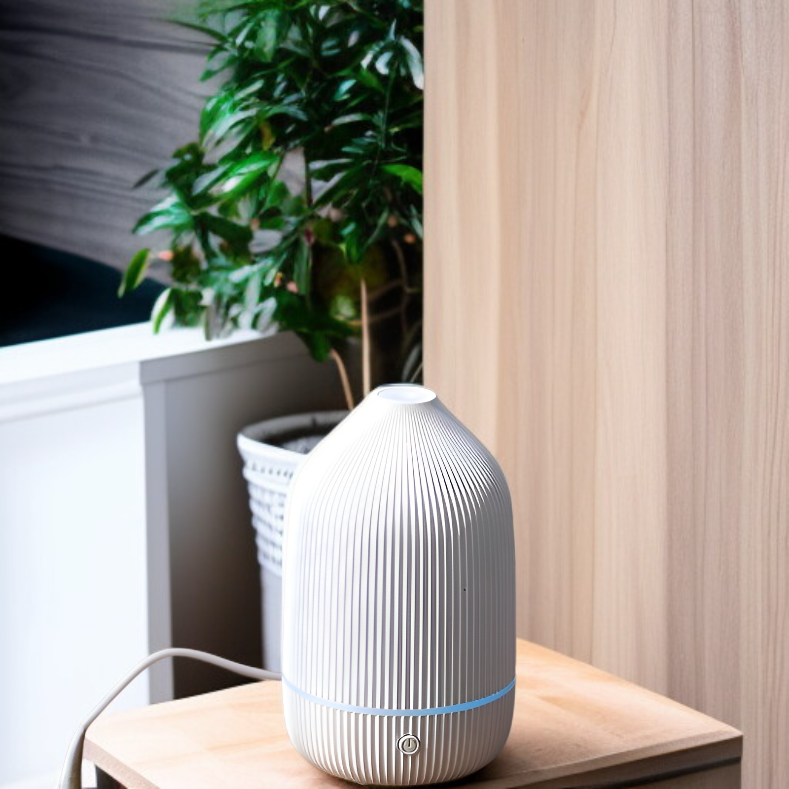 エッセンシャルオイル専用アロマセラピーマシン 寝室 ベッドサイド アロマセラピー加湿器 家庭用 室内 USB 自動スプレー アロマセラピー