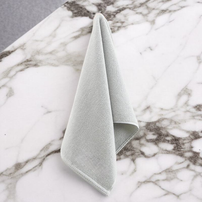 면 전체에 두꺼운 수건을 덧대다.