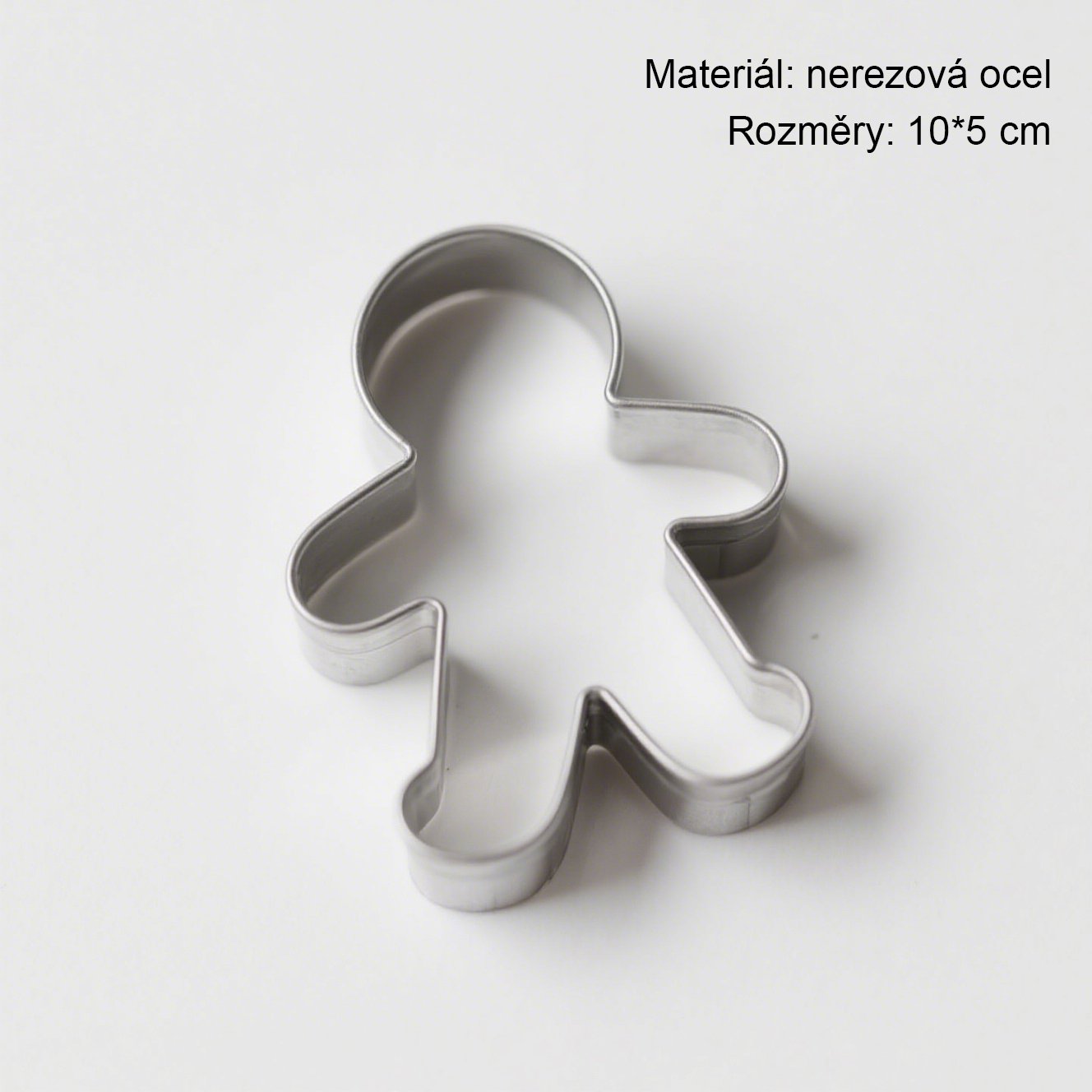 Nerezová forma na sušenky v kuchyni