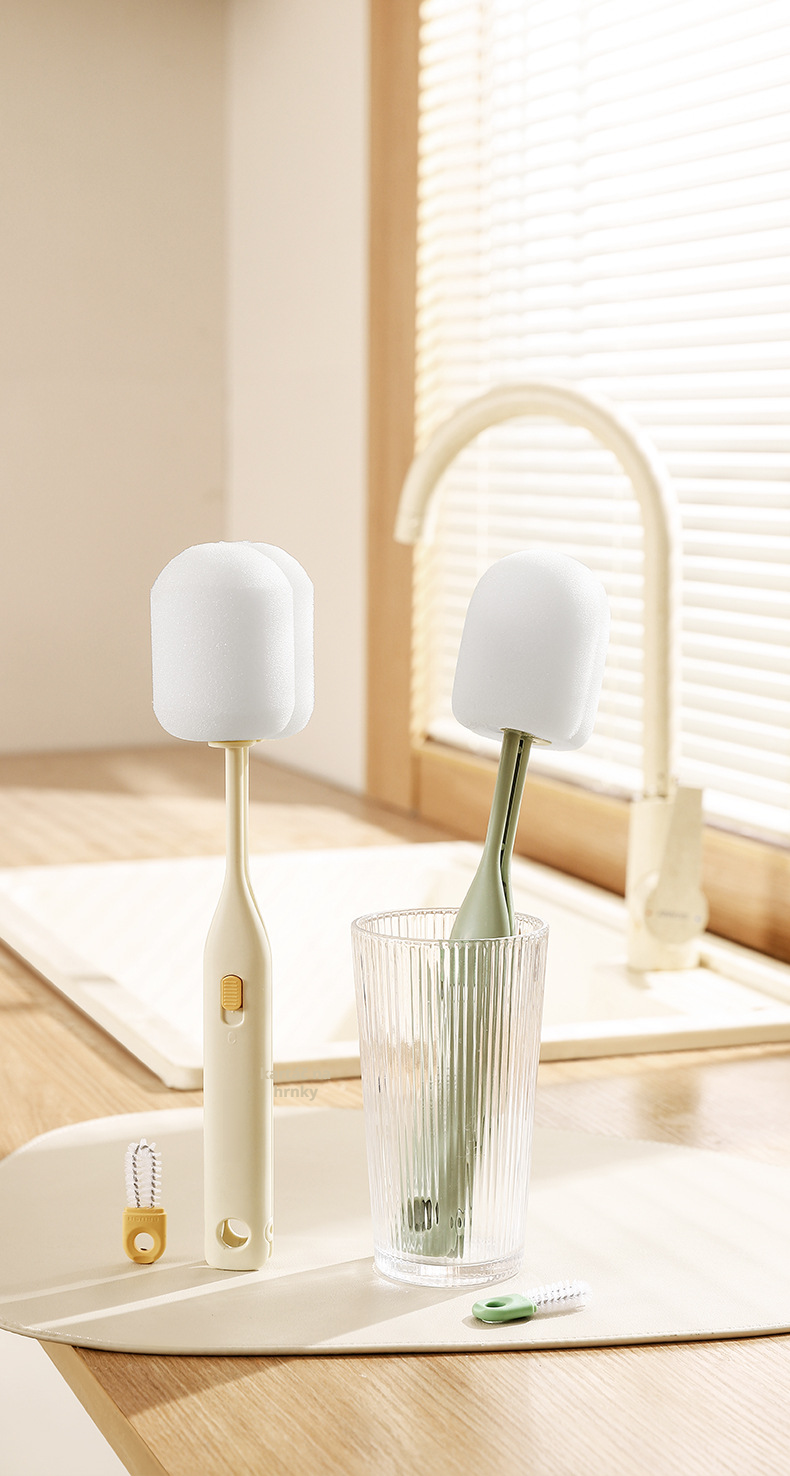 Moderní design sady na čištění pohárů